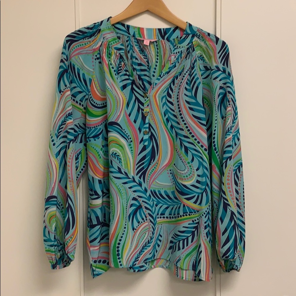 Classic Lily Pulitzer Navy blouse